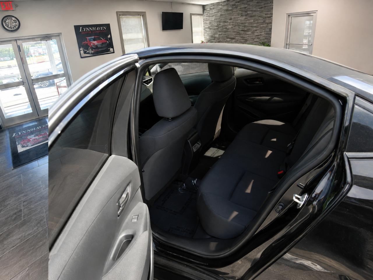 Toyota Corolla LE 2023