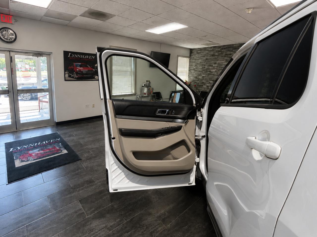 Ford Explorer XLT 4WD 2018