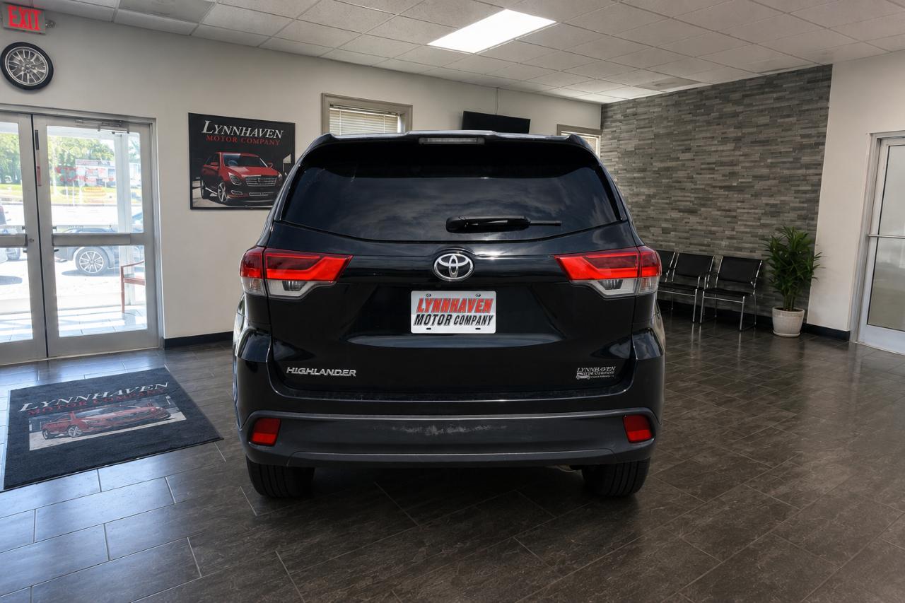 Toyota Highlander LE 2019