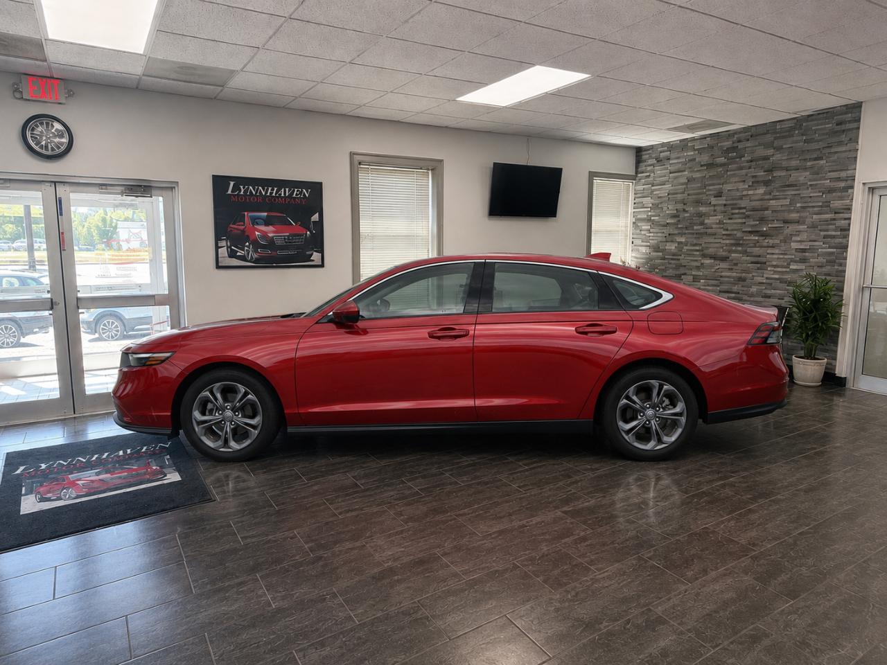 Honda Accord EX 2024