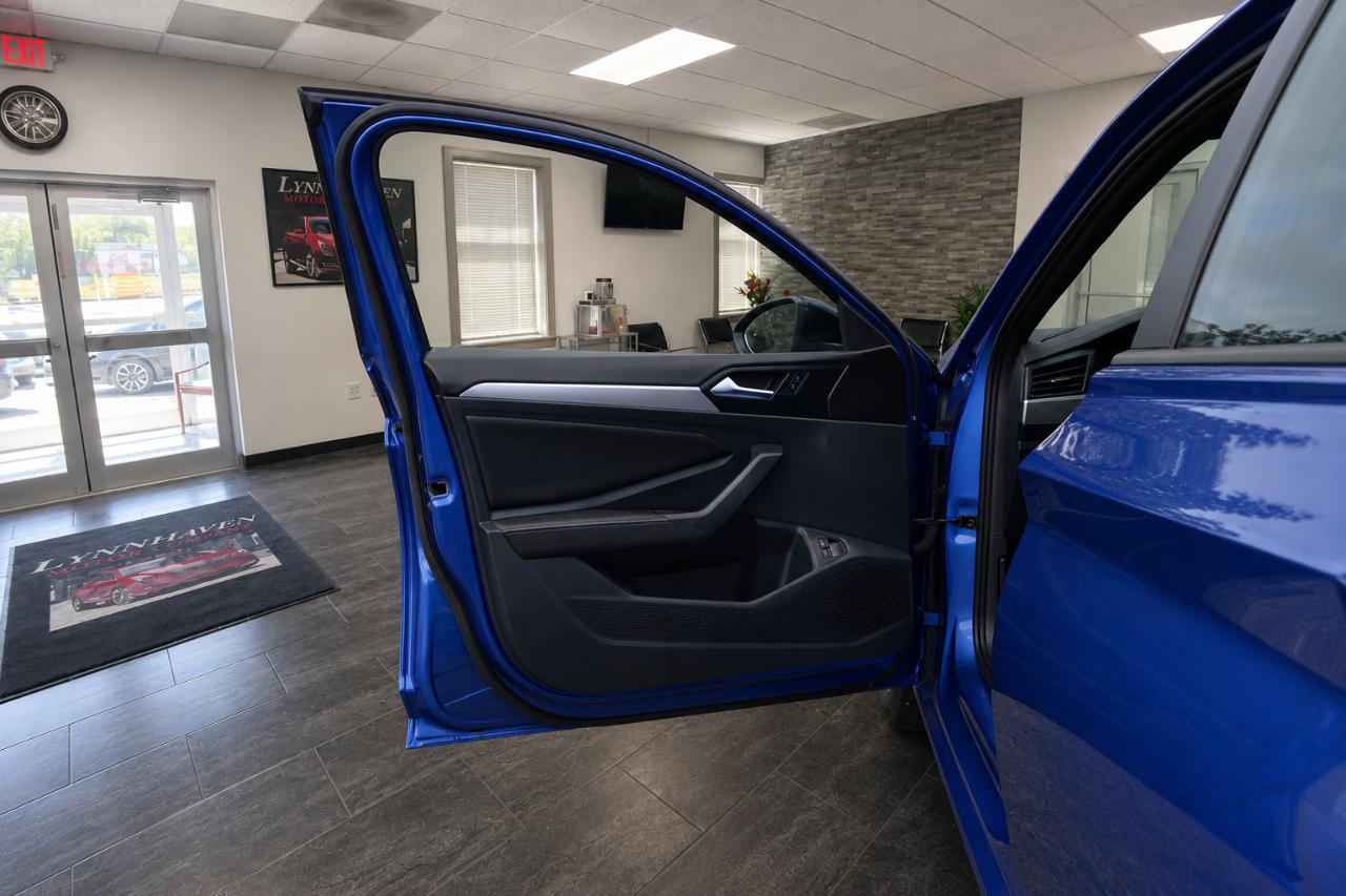 Volkswagen Jetta Sport 2024