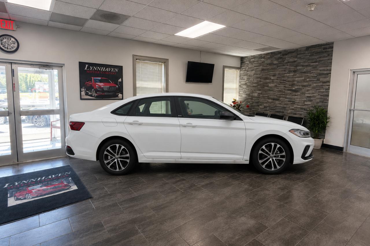 Volkswagen Jetta Sport 2025