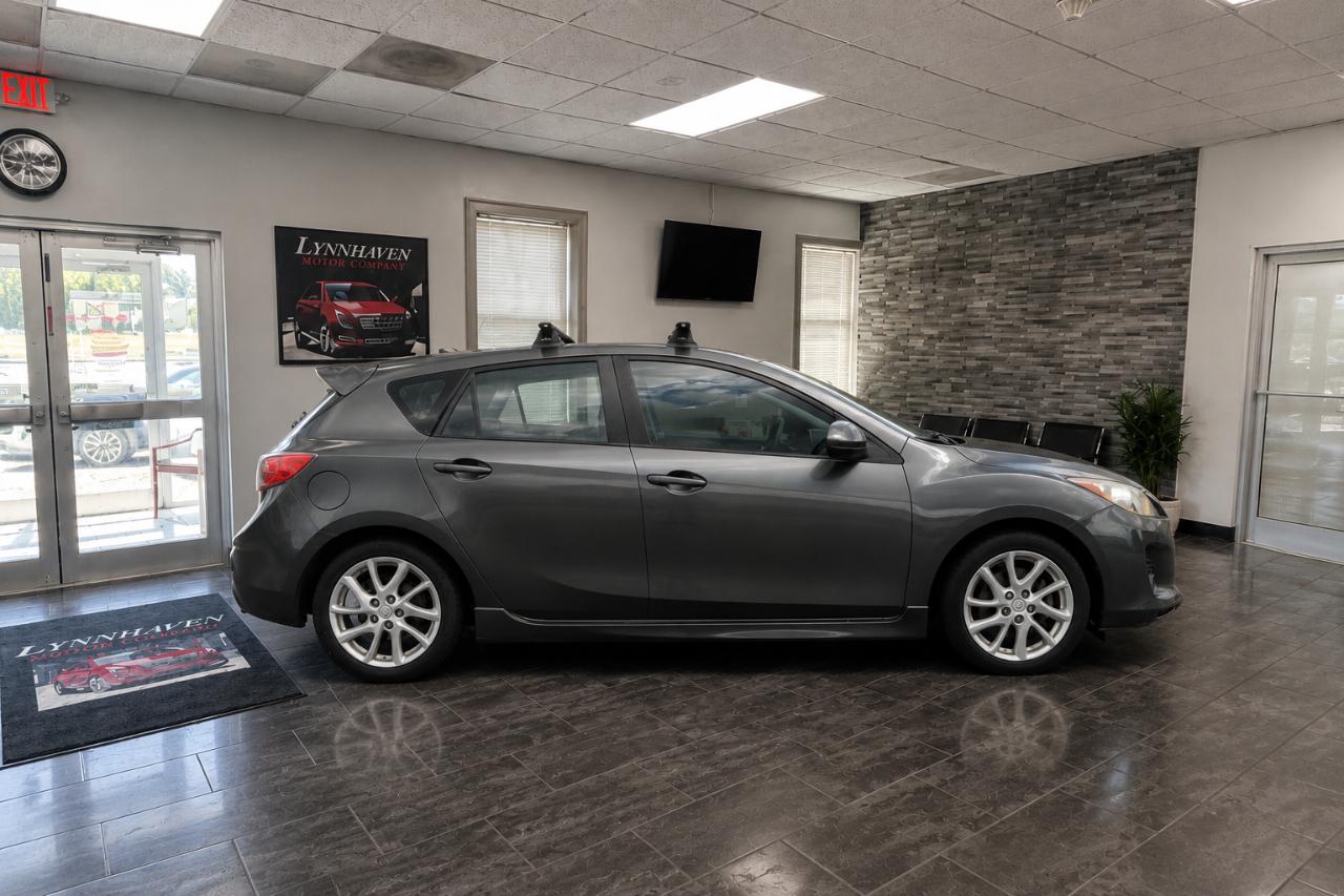 Mazda MAZDA3 s Touring 5-Door 2012