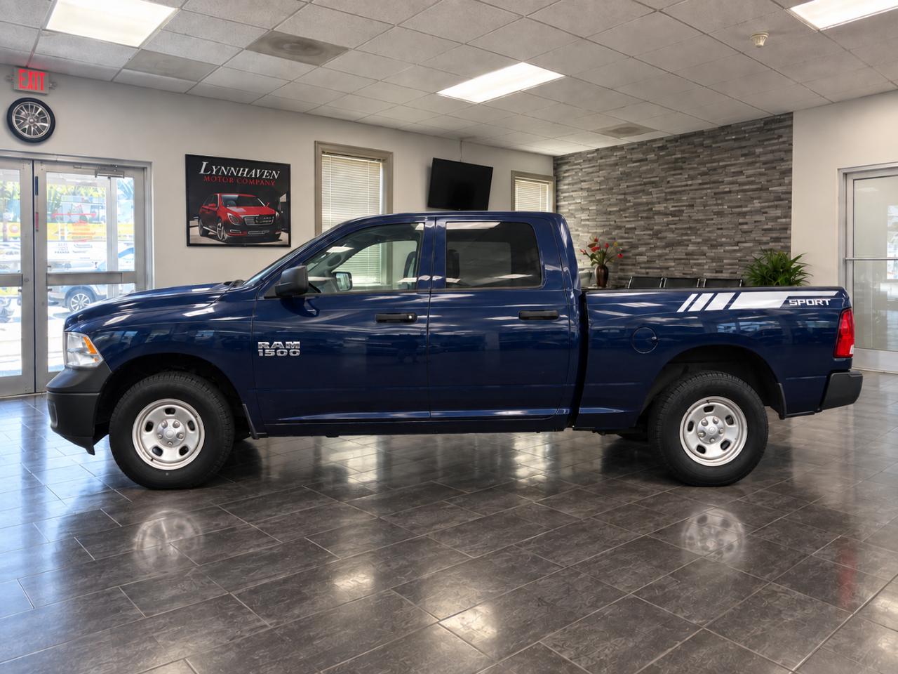 RAM 1500 Tradesman Quad Cab 2017