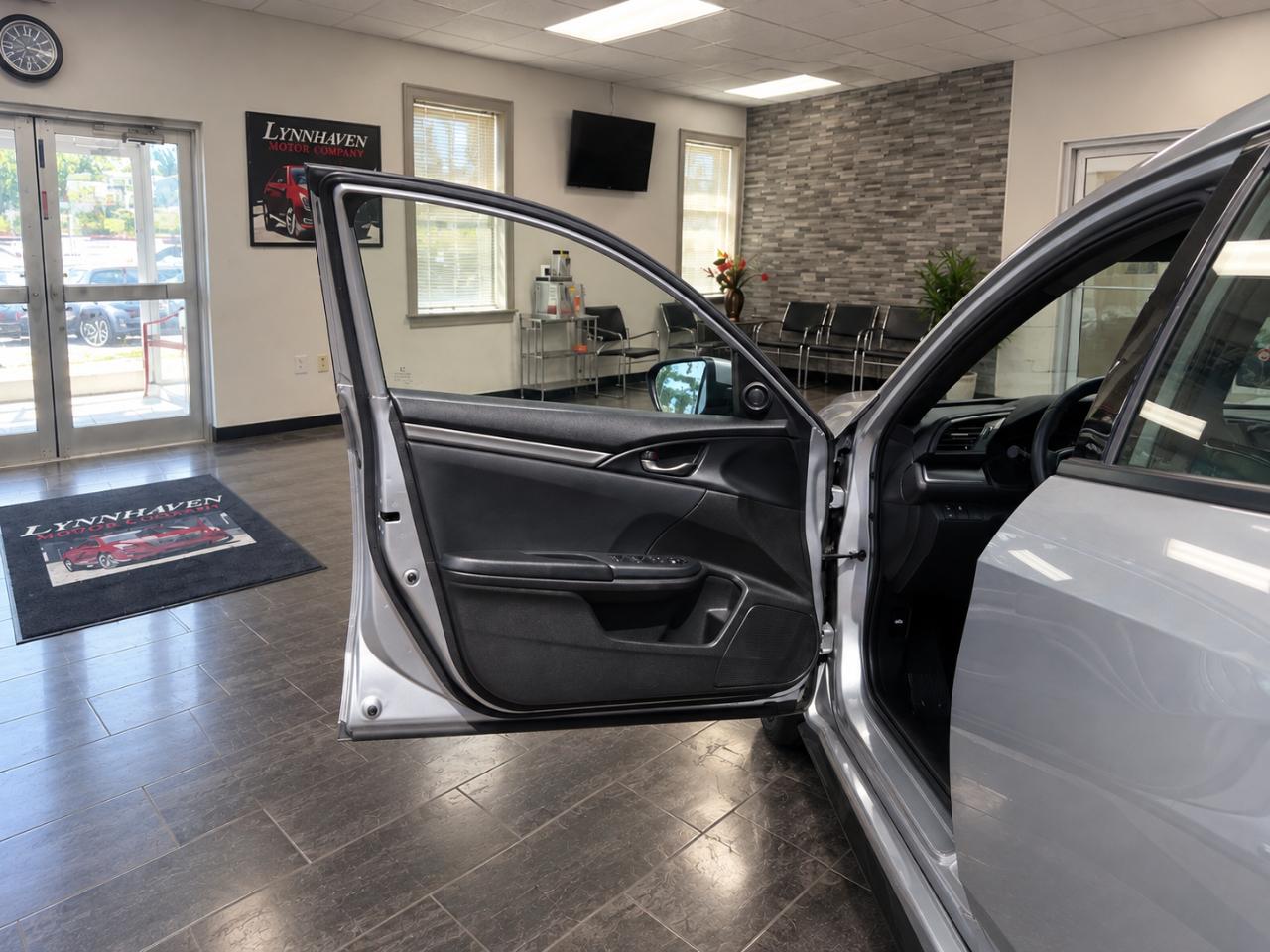 Honda Civic Sport Hatchback 2020