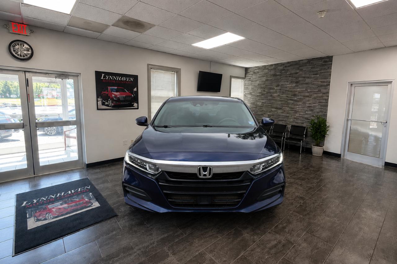 Honda Accord LX sedan AT 2019