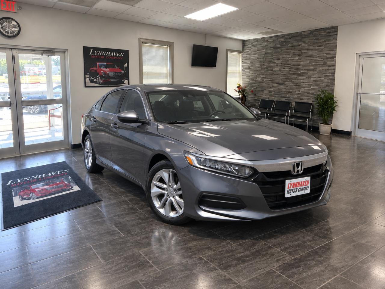 Honda Accord LX sedan AT 2019