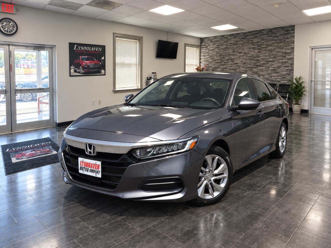 Honda Accord LX sedan AT 2019