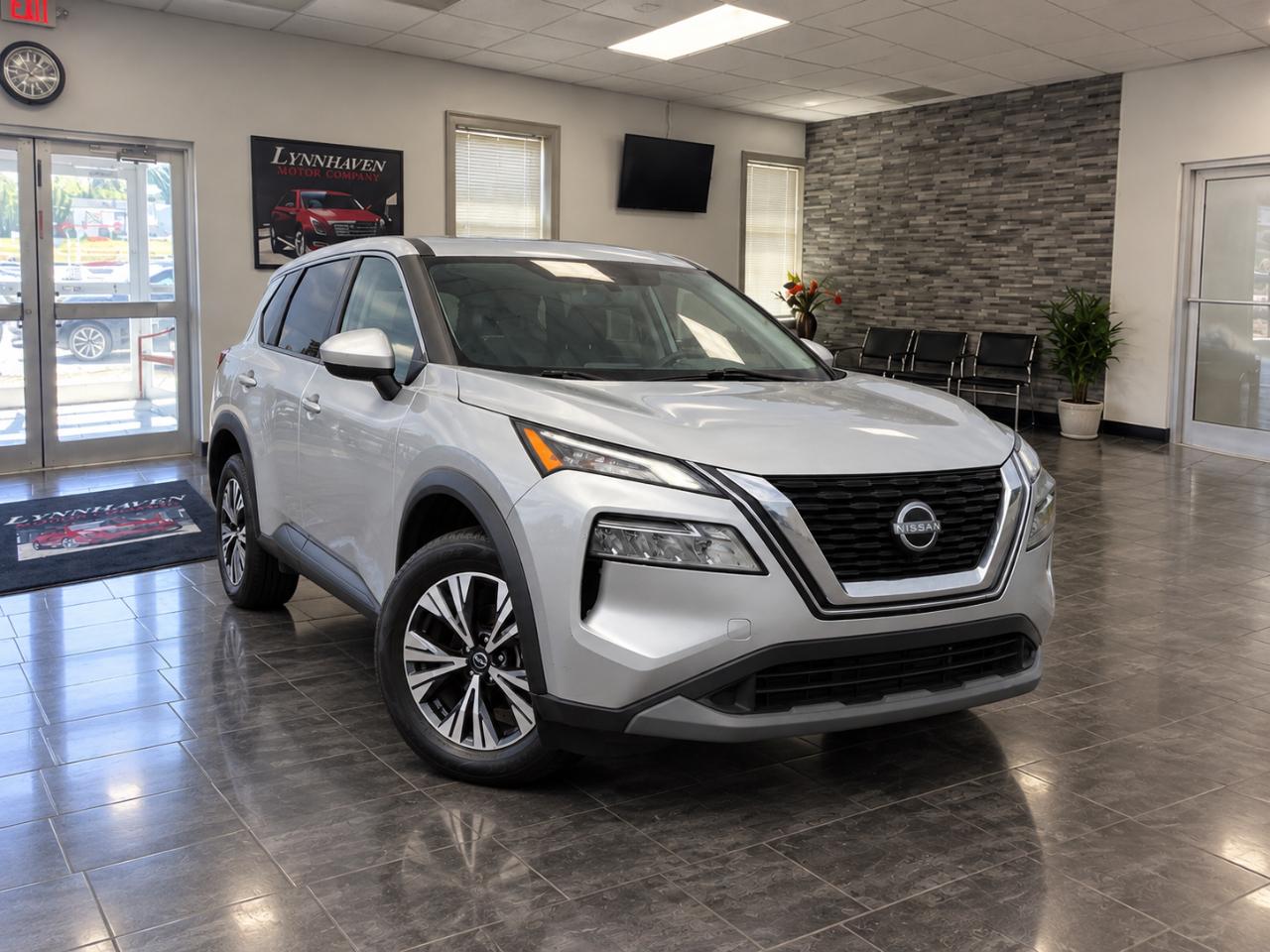 Nissan Rogue SV 2023