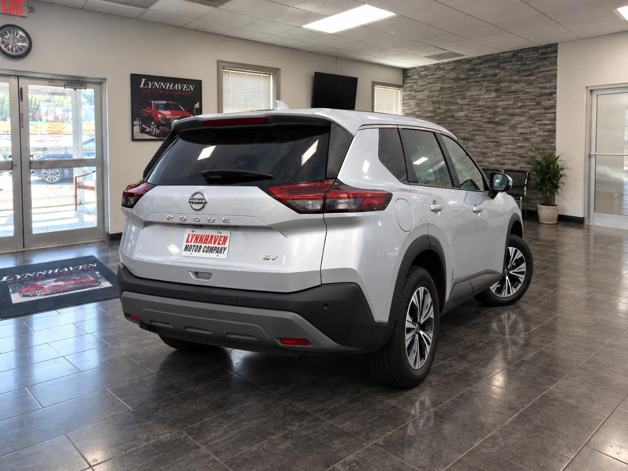 Nissan Rogue SV 2023
