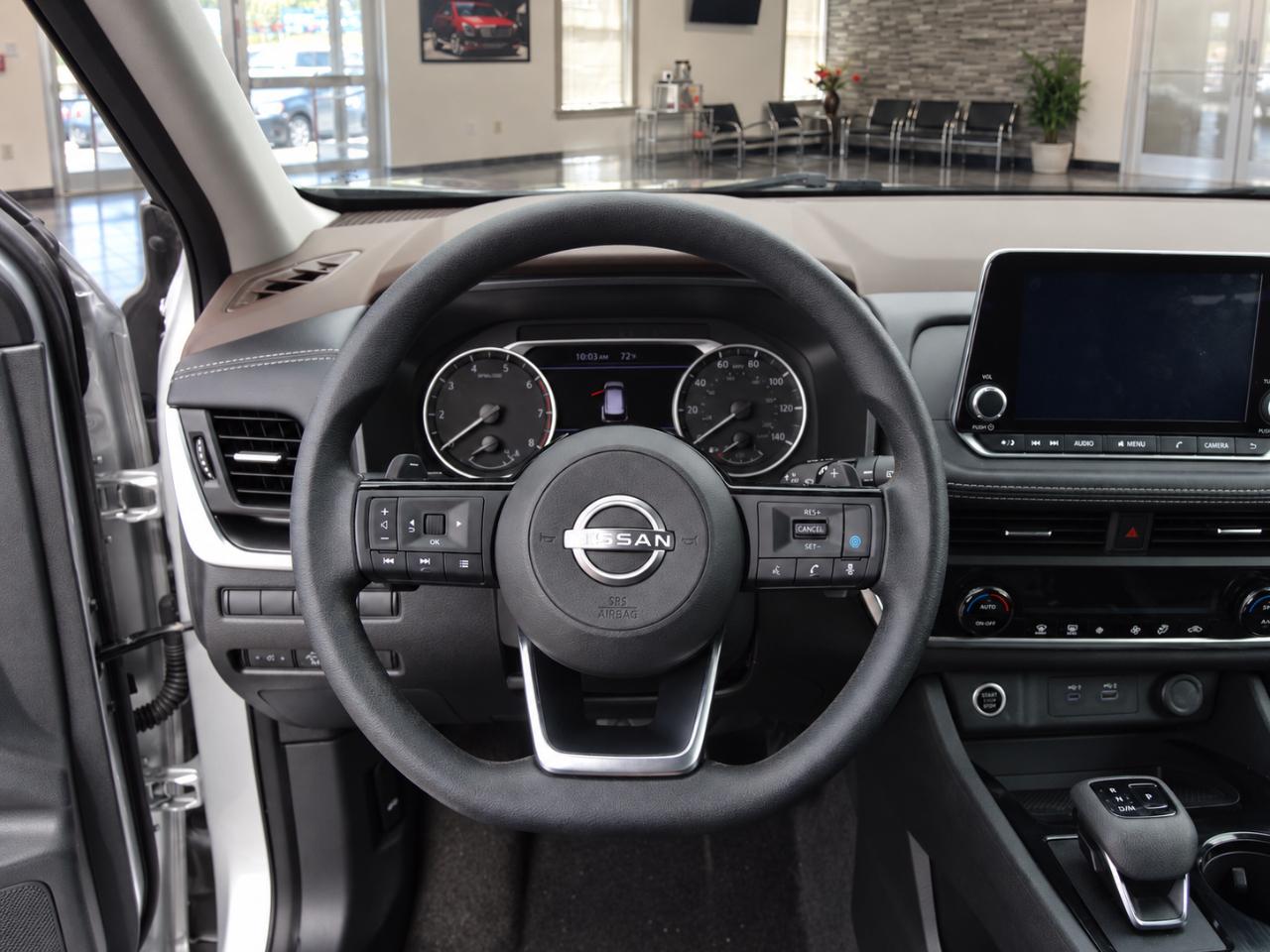 Nissan Rogue SV 2023