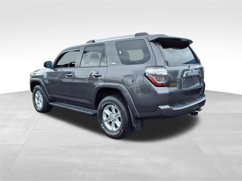 Toyota 4Runner SR5 4WD 2019