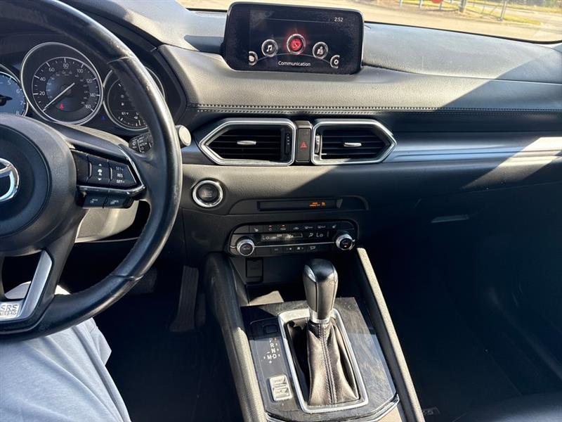 Mazda CX-5 Touring AWD 2019 Mazda CX-5 Touring AWD 2019