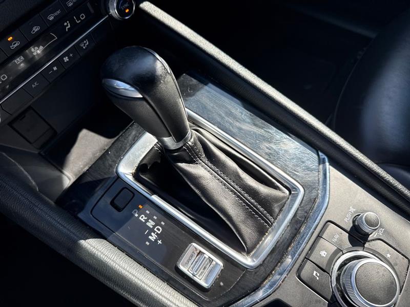 Mazda CX-5 Touring AWD 2019 Mazda CX-5 Touring AWD 2019