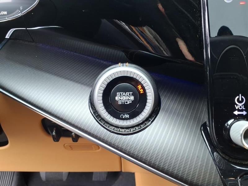 Jeep Grand Wagoneer Series III 4WD 2025