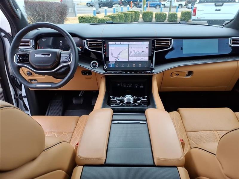 Jeep Grand Wagoneer Series III 4WD 2025