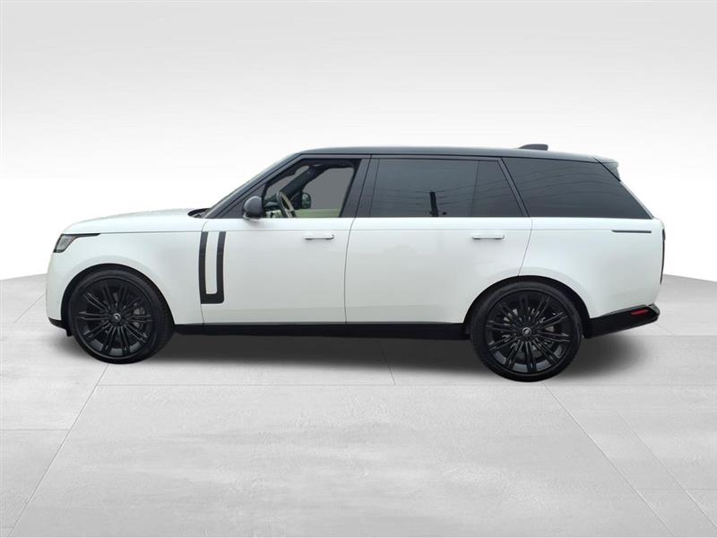 Land Rover New Range Rover SE LWB 2024