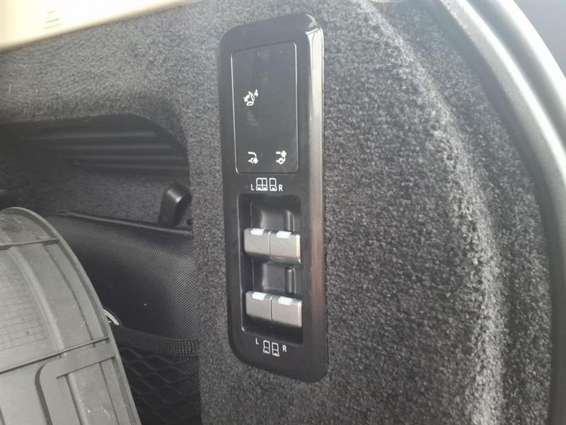 Land Rover New Range Rover SE LWB 2024