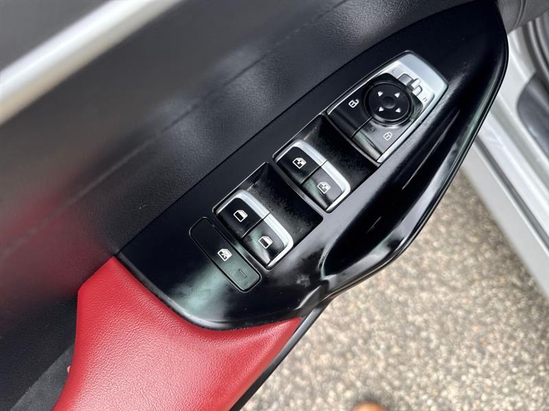 Kia K5 GT-Line 2023 Kia K5 GT-Line 2023