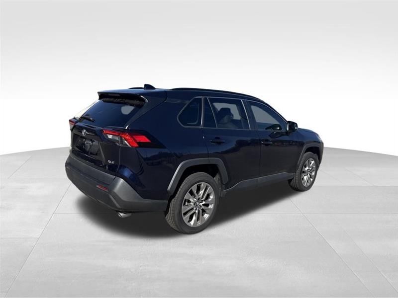 Toyota RAV4 XLE Premium 2023