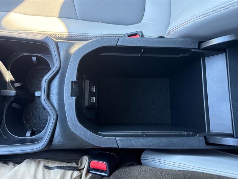 Toyota RAV4 XLE Premium 2023