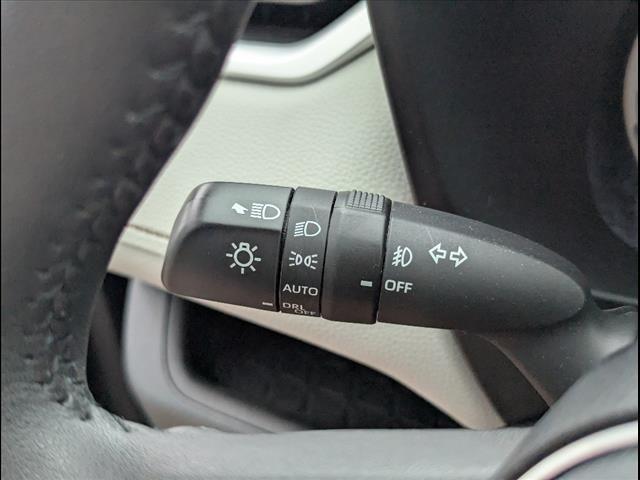 Toyota RAV4 XLE Premium 2023