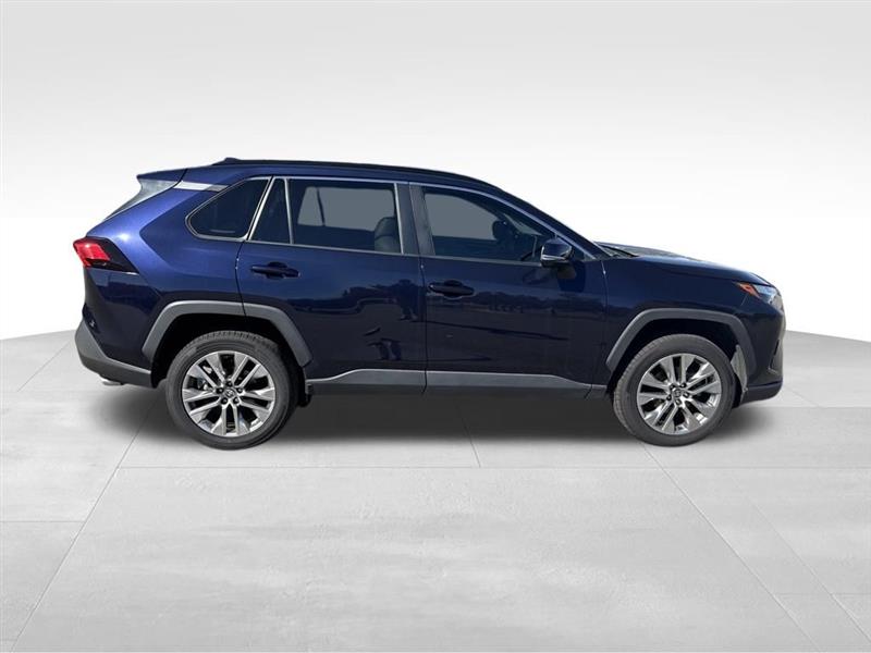 Toyota RAV4 XLE Premium 2023