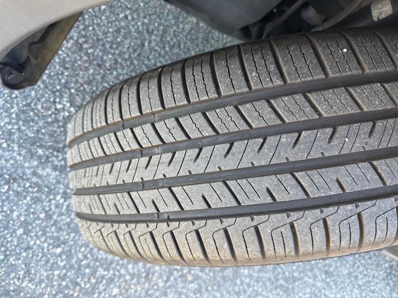 Toyota RAV4 XLE Premium 2023