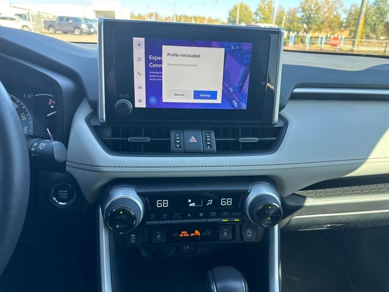 Toyota RAV4 XLE Premium 2023