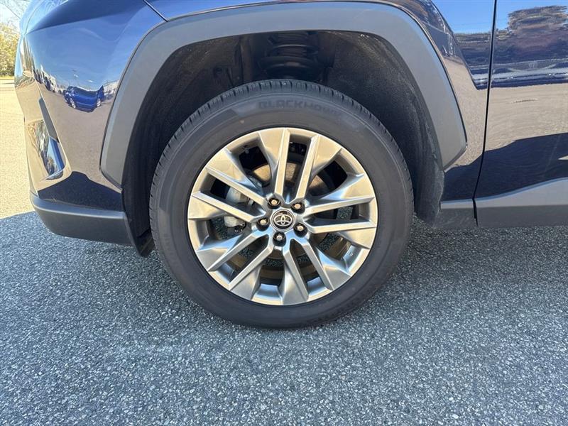 Toyota RAV4 XLE Premium 2023