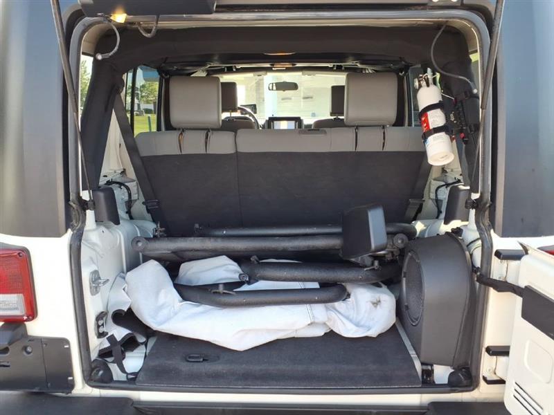 Jeep Wrangler Unlimited Rubicon 4WD 2010