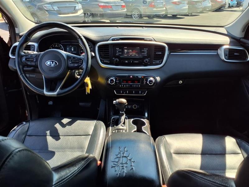 Kia Sorento EX V6 2WD 2016 Kia Sorento EX V6 2WD 2016