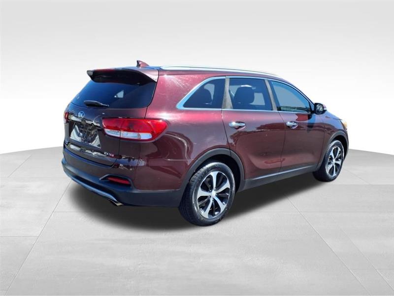 Kia Sorento EX V6 2WD 2016 Kia Sorento EX V6 2WD 2016