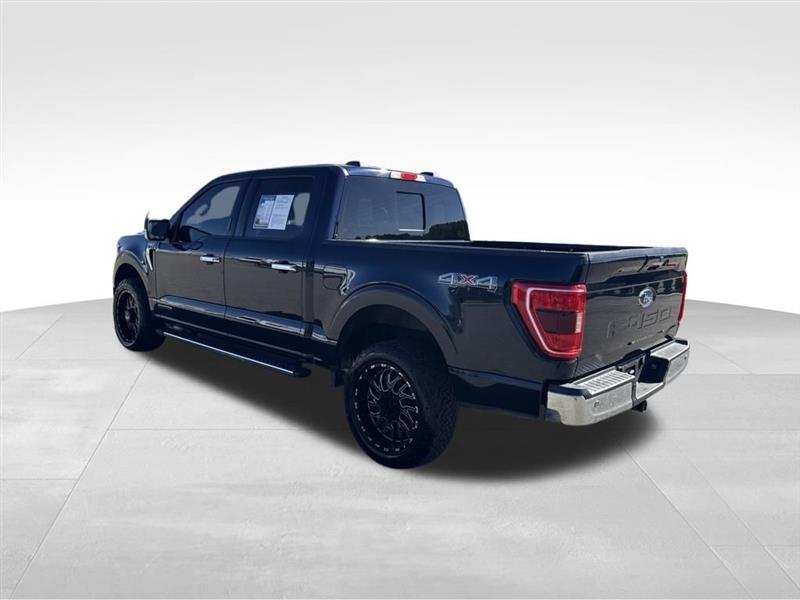Ford F-150 XLT SuperCrew 5.5-ft. Bed 4WD 2022