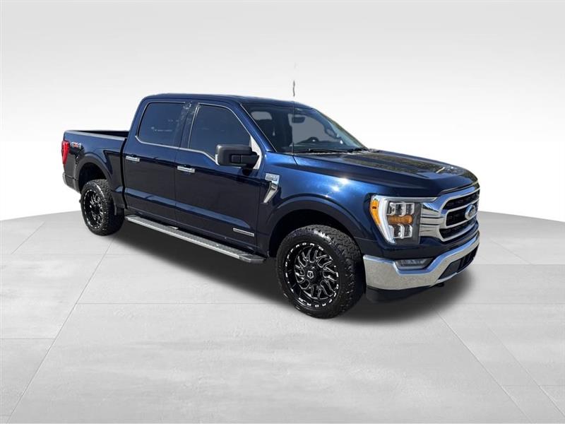 Ford F-150 XLT SuperCrew 5.5-ft. Bed 4WD 2022