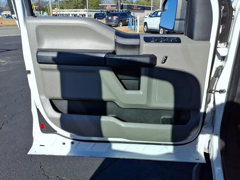 Ford F-150 XL SuperCab 8-ft. Bed 4WD 2020