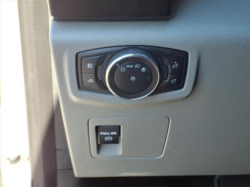 Ford F-150 XL SuperCab 8-ft. Bed 4WD 2020