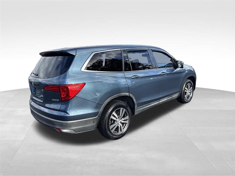 Honda Pilot EX-L w/Navigation AWD 2017 Honda Pilot EX-L w/Navigation AWD 2017