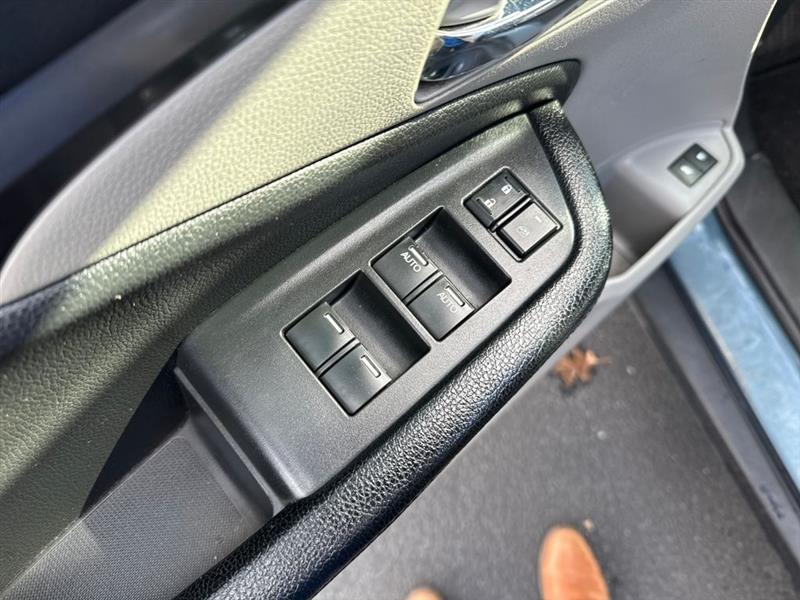 Honda Pilot EX-L w/Navigation AWD 2017 Honda Pilot EX-L w/Navigation AWD 2017