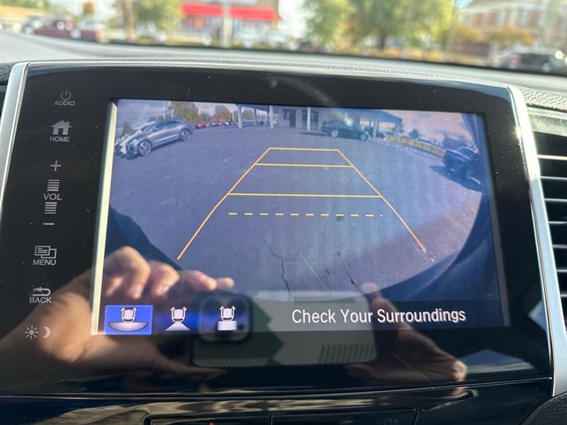 Honda Pilot EX-L w/Navigation AWD 2017 Honda Pilot EX-L w/Navigation AWD 2017