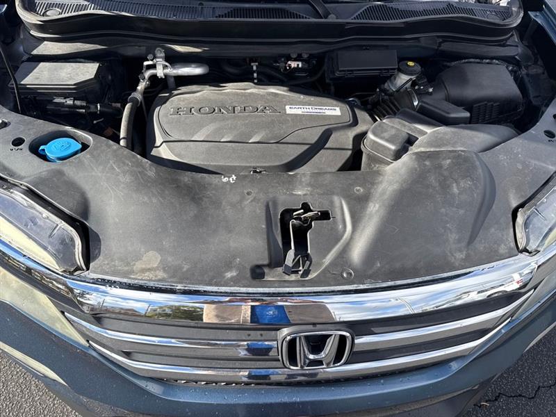 Honda Pilot EX-L w/Navigation AWD 2017 Honda Pilot EX-L w/Navigation AWD 2017