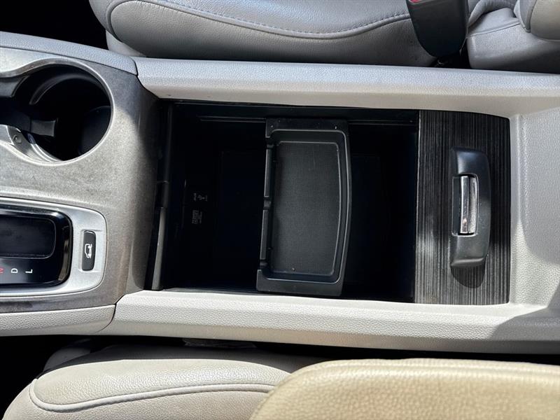 Honda Pilot EX-L w/Navigation AWD 2017 Honda Pilot EX-L w/Navigation AWD 2017