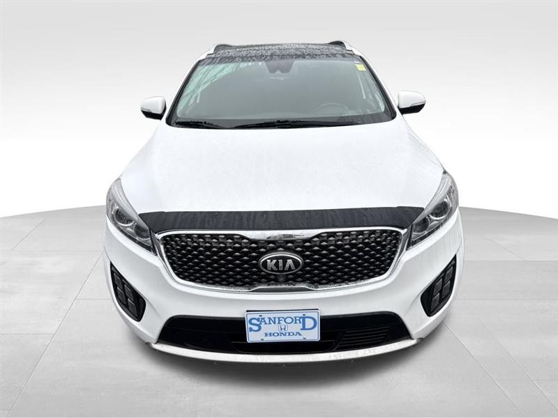 Kia Sorento Limited V6 2WD 2017 Kia Sorento Limited V6 2WD 2017