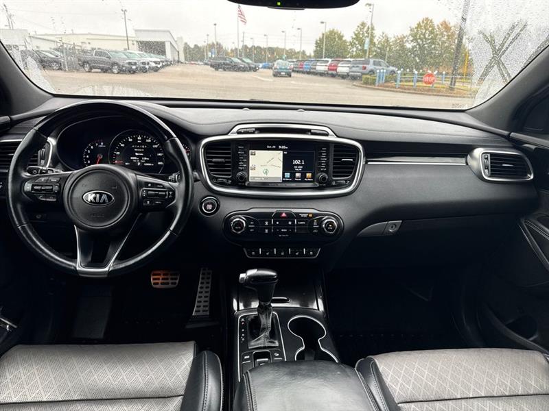 Kia Sorento Limited V6 2WD 2017 Kia Sorento Limited V6 2WD 2017