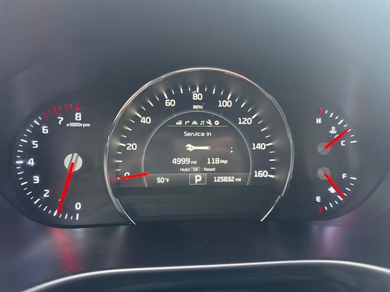 Kia Sorento Limited V6 2WD 2017 Kia Sorento Limited V6 2WD 2017