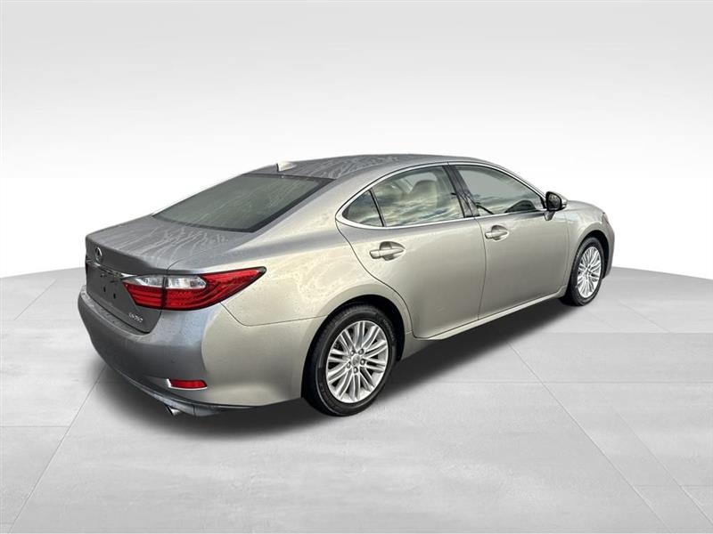 Lexus ES 350 Sedan 2015 Lexus ES 350 Sedan 2015