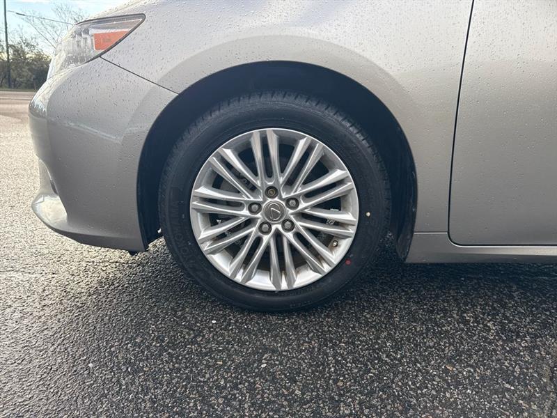 Lexus ES 350 Sedan 2015 Lexus ES 350 Sedan 2015