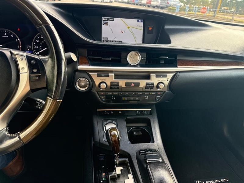 Lexus ES 350 Sedan 2015 Lexus ES 350 Sedan 2015