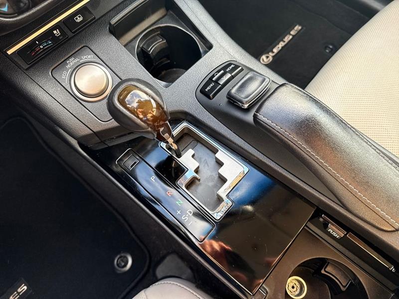 Lexus ES 350 Sedan 2015 Lexus ES 350 Sedan 2015