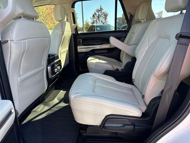 Ford Expedition Platinum 4WD 2021